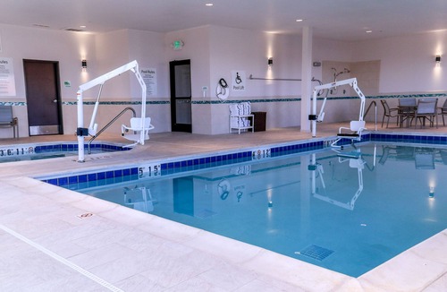 Centennial Hotel | Holiday Inn Hotel & Suites Denver Tech Center-Centennial, an IHG Hotel