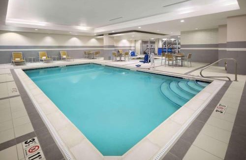 Downtown Denver Hotel | Homewood Suites- Denver Downtown Convention Center