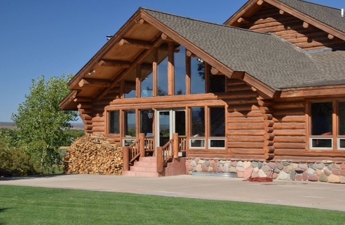 Lazear House | Horns Family Farm Olathe, Colorado