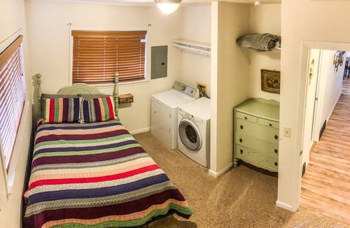 Rye House | Horsefeathers Tiny Ranch Guesthouse