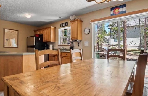 Leadville North House | Hot tub, Arcades, Forest Vibe & Close to Downtown!