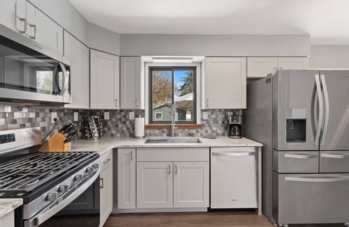 Old Town West House | Hot Tub Hideout | Old Town’s Best Group Stay