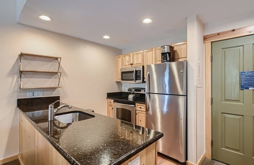 Copper Mountain Village Condo | ★Hot Tub in Building - Center Village Condo★
