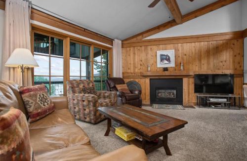 Steamboat Springs House | Hot Tub, Loft with Balcony, Great Views, 2 Bedrooms, 30 Plus Night Rentals Welcome