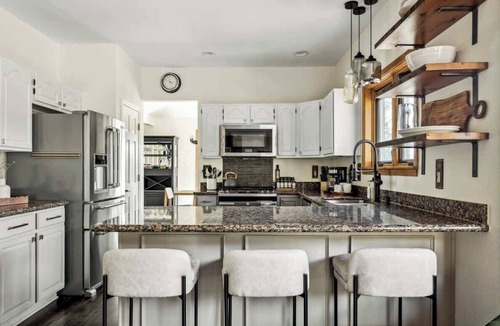 Evergreen House | Hot Tub | Scenic Views | Spacious Deck | Game Room