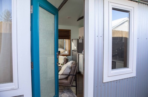 Loveland Condo | Hot Tub Studio! Sparkling Clean, Close to Oldtown.