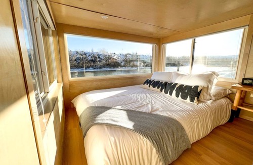Pear Park House | House ∙ 1 bedroom ∙ 6 guests