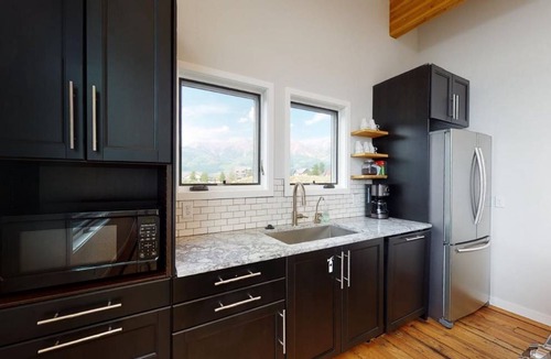 Mount Crested Butte House | House ∙ 1 bedroom ∙ 4 guests