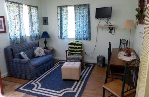 Rustic House | House ∙ 2 bedrooms ∙ 5 guests
