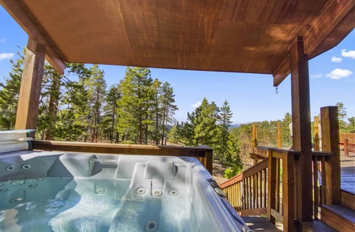 Coal Creek House | House ∙ 4 bedrooms ∙ 8 guests