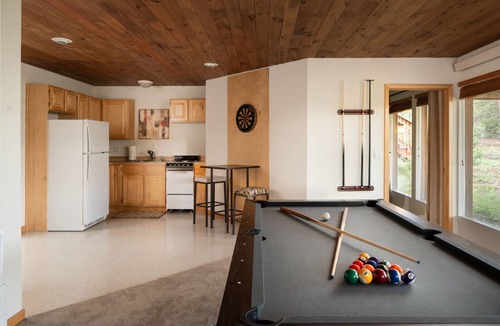 Coal Creek House | House ∙ 4 bedrooms ∙ 8 guests