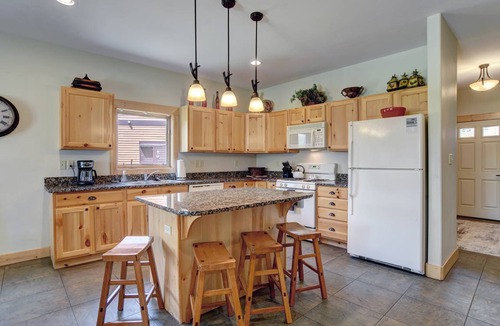 South Fork House | House ∙ 4 bedrooms ∙ 10 guests