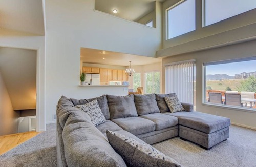 Northeast Colorado Springs House | House ∙ 5 bedrooms ∙ 10 guests