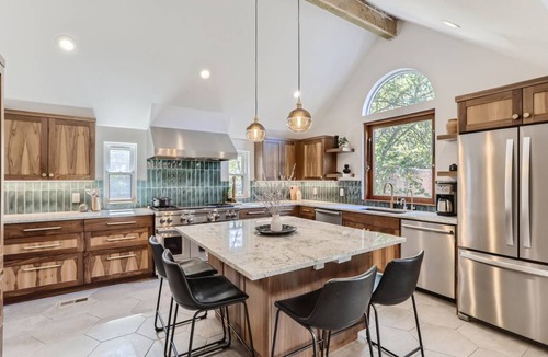 North Park Hill House | House ∙ 5 bedrooms ∙ 12 guests