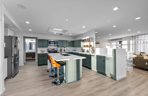 Northglenn House | House ∙ 5 bedrooms ∙ 10 guests