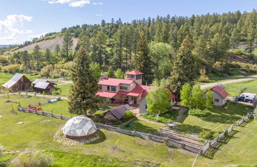 Mancos House | House ∙ 6 bedrooms ∙ 17 guests