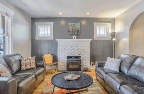 Old North End House | House ∙ 3 bedrooms ∙ 7 guests