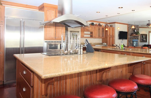 Purgatory Condo | Huge Ski In/Ski Out Condo, big patio overlooks Resort w/Private Hot Tub