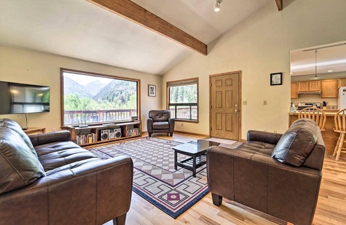 Ridgway House | Hummingbird 5br/3ba Home