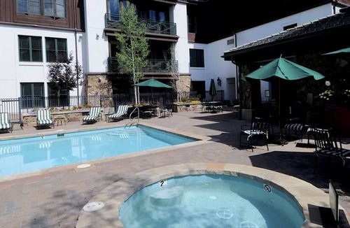 Beaver Creek Apartment | HYATT MOUNTAIN LODGE STUDIO SKI IN and OUT