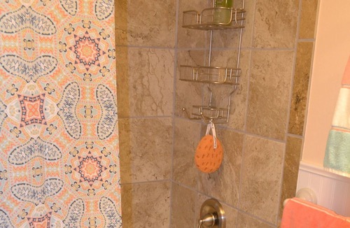 Colorado Springs House | Ideal for Traveling Medical and Military personnel - small, private home