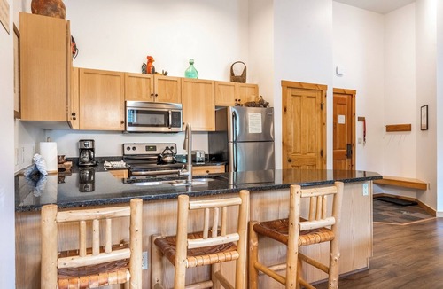 River Run Condo | Ideal Location in River Run, Beautiful Mountain Views, Close to Gondola/Shops