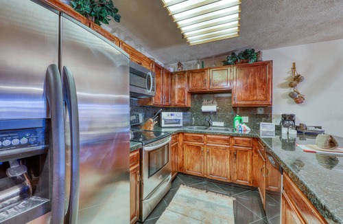 Historic District Condo | Ideally located condo with pool, hot tubs & sauna - walk to lifts & Main Street