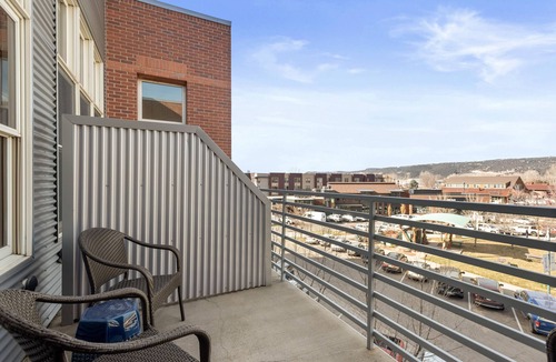Basalt Condo | Ideally located, well equipped condo in Basalt's Willits town center.