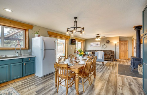 Beulah Cabin | Idyllic Rye Cabin: Deck w/Mountain Views!
