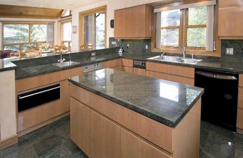 Beaver Creek House | Immediate Ski In/out, Views, OFP, Pool/HT, Superb Kitchen, walk2 village-PERFECT