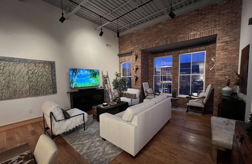 Eagle Condo | In the heart of Eagle Ranch Village.