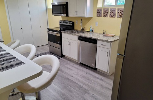 Kiteley House | In the Heart of Longmont ~ 15 Minutes to Boulder, Colorado