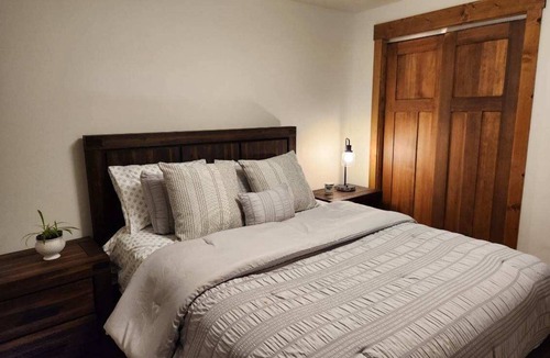 Steamboat Springs Apartment | IN TOWN - Private1bd 1bth+office located in home of longtime local