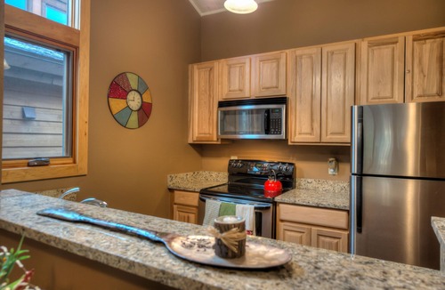 Warrior's Mark Condo | In Town Vacation Rental within Walking Distance to Slopes, Bike Trails & Main St