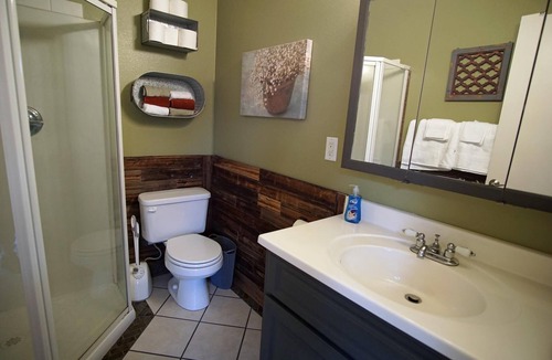 Martinez Park House | Industrial Old Town Bungalow w/Free Cruiser Bikes