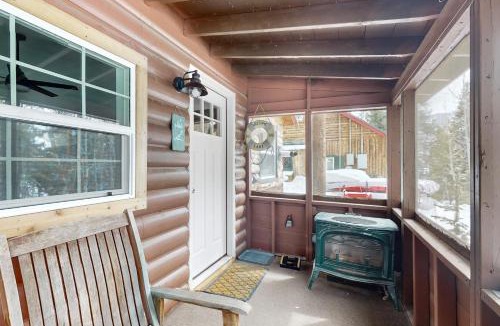 Grand Lake House | Inlet Hideaway