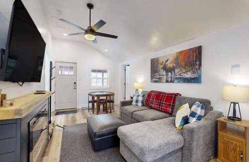 Grand Lake House | Inlet Hideaway