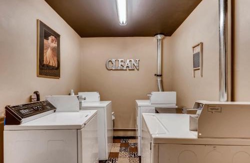 Leadville Hostel | Inn the Clouds Hostel & Inn