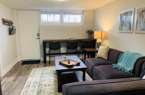 Greeley Apartment | Inviting Bungalow Next to UNC - Free Cruiser Bikes