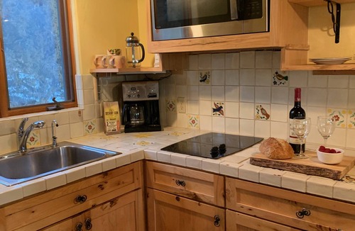 Durango Apartment | Jackrabbit Estate Durango CO Romantic, clean, stars, close to town, & executive!