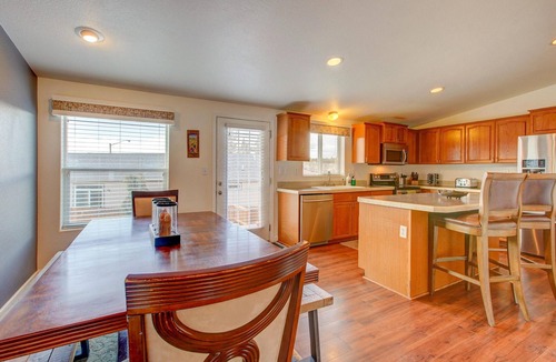 Leadville House | Josephine House- PET FRIENDLY-15 Min to Ski Cooper w/HOT TUB!