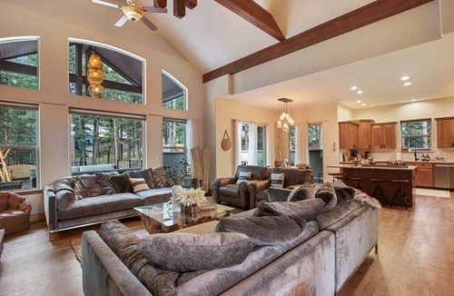 Woodland Park House | JUST LISTED -Family Gathering Paradise! Pool, Arcade, Hot Tubs, Fire Pits & MORE