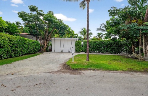 Key Biscayne House | Key Biscayne Oasis House