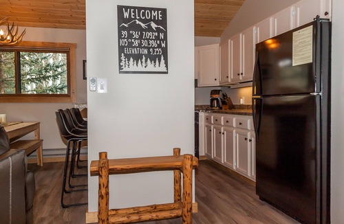 Keystone Condo | Keystone Condo Close to Shuttle, but Quiet & Peaceful Mountain Location!