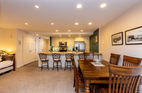 Keystone Condo | Keystone Condo in Quiet Location w/Private Balcony for Great Mountain Views