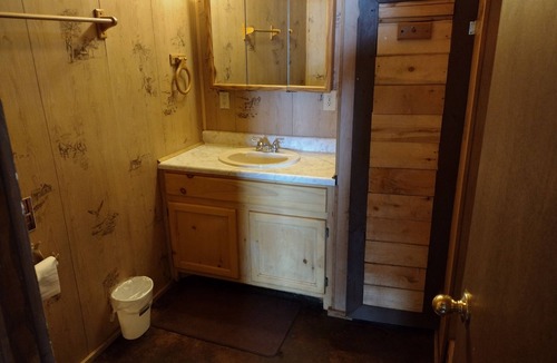 Cedaredge Cabin | Kiser Creek Cabins Grand Mesa Colorado. Located on the Grand Mesa.