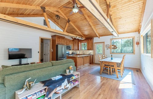 Villa Grove House | La Casita at Red Moon Ranch