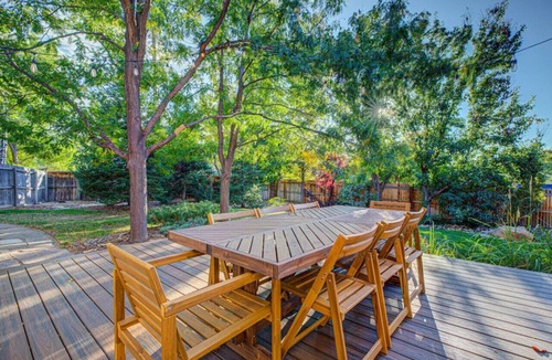 Applewood Villages House | La Hacienda - Hot-Tub - Patio - Luxurious Mansion
