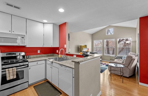 Lafayette House | Lafayette - Modern Townhome Getaway - Near Boulder!