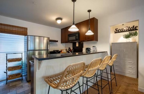 Historic Lahaina Front Street Apartment | Lahaina-2bd/2bath at Aina Nalu next to Pool